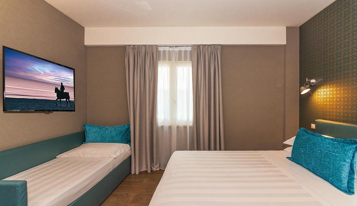 Hotel Joseph Марина-ди-Пьетрасанта Экстерьер фото