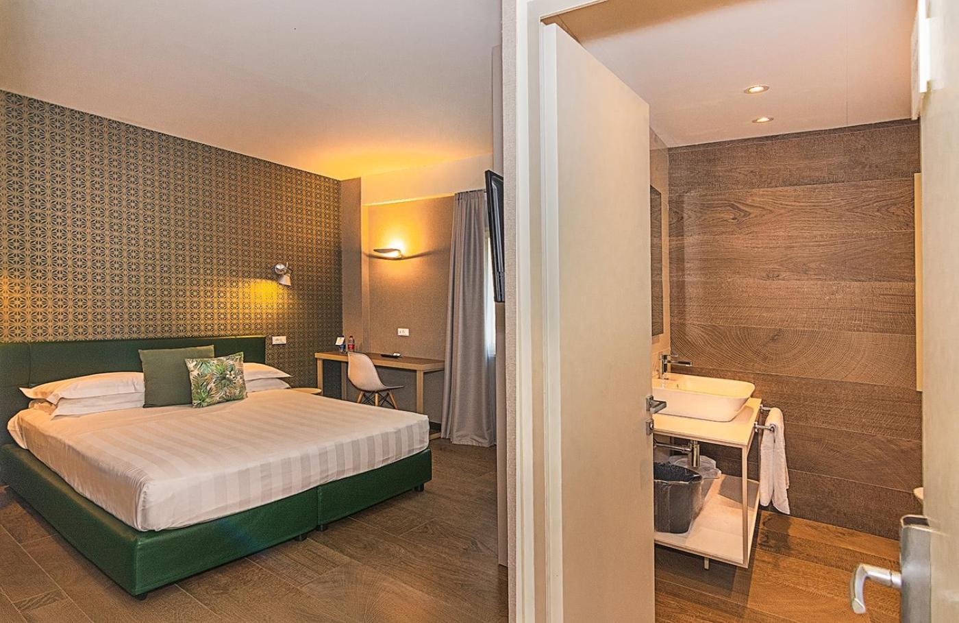 Hotel Joseph Марина-ди-Пьетрасанта Экстерьер фото