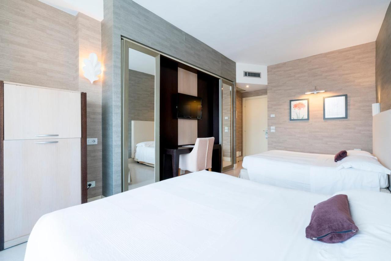 Hotel Joseph Марина-ди-Пьетрасанта Экстерьер фото